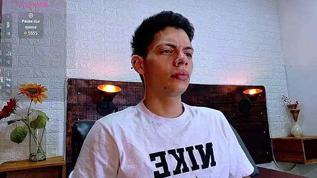 JhosuaVega online show from November 8, 9:40 pm