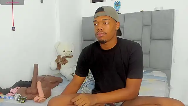 Andyprincex online show from April 22, 6:19 am