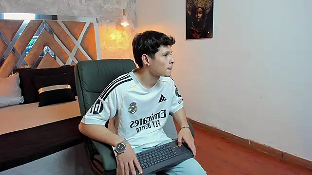 kraven lust online show from September 24, 3:06 am