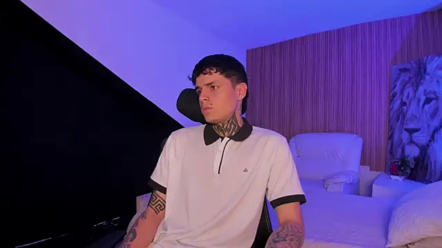 Declan-Fox online show from October 11, 12:31 pm