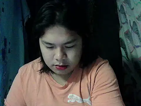 Huntrix2025 online show from March 16, 8:35 pm