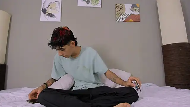 j martony online show from October 10, 4:06 am