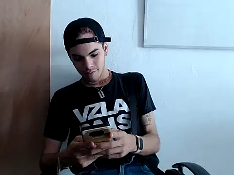 Juan twinks online show from October 28, 3:58 pm