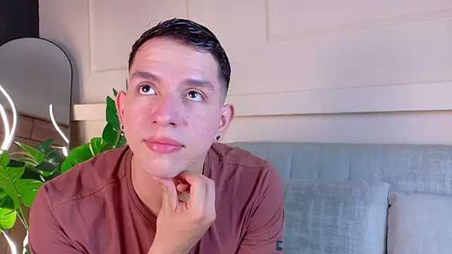 ZaneDawson online show from February 21, 7:37 pm