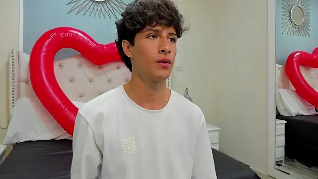 Xam Collen online show from November 26, 6:22 pm