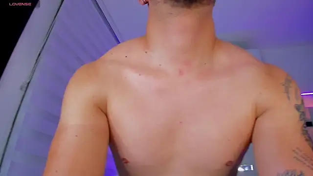 Snapshot of Jacob19_ chatting on September 20, 1:55 pm Jacob19 online show from September 20, 1:55 pm