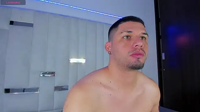 Snapshot of Jacob19_ chatting on September 29, 12:46 pm Jacob19 online show from September 29, 12:46 pm