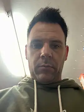 Ezeveron online show from October 7, 12:48 am