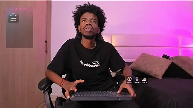 AllexJacob online show from December 1, 1:25 pm