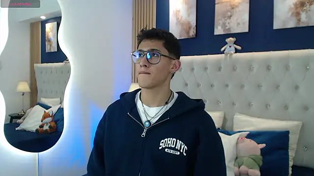 SalvadorFit online show from March 25, 8:35 pm