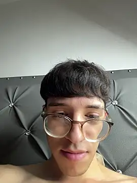 arthurdavies online show from October 31, 10:18 am