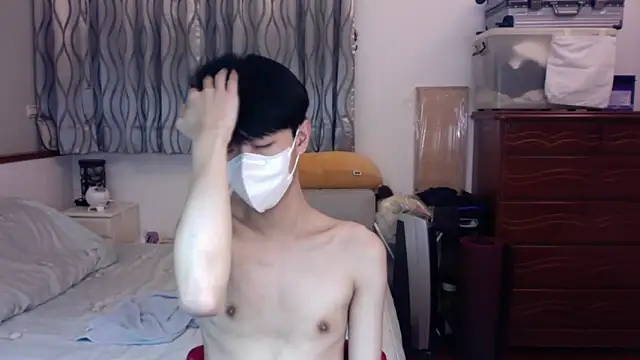 kai101010 online show from December 1, 4:43 pm