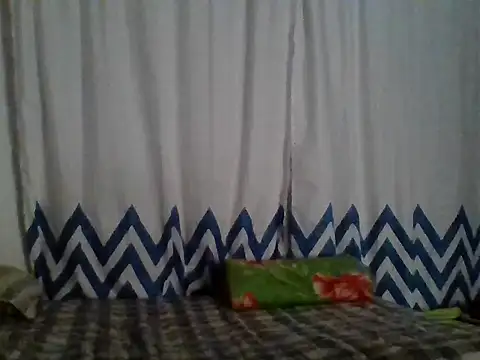 Snapshot of El_awo_ chatting on September 23, 4:17 pm El awo  online show from September 23, 4:17 pm