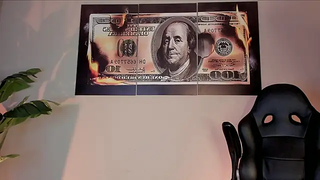 chrizmacgregor online show from February 12, 3:23 am