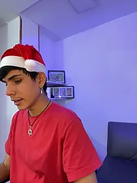 David 925  online show from December 4, 5:36 am