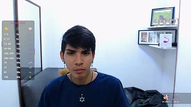 David 925  online show from November 27, 4:16 am