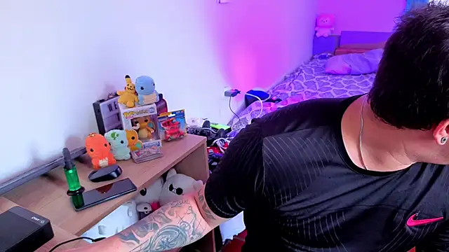 ryden 01 online show from September 23, 1:54 pm