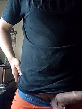 Snapshot of Hoott_boyyszz chatting on October 26, 9:17 pm Hoott boyyszz online show from October 26, 9:17 pm