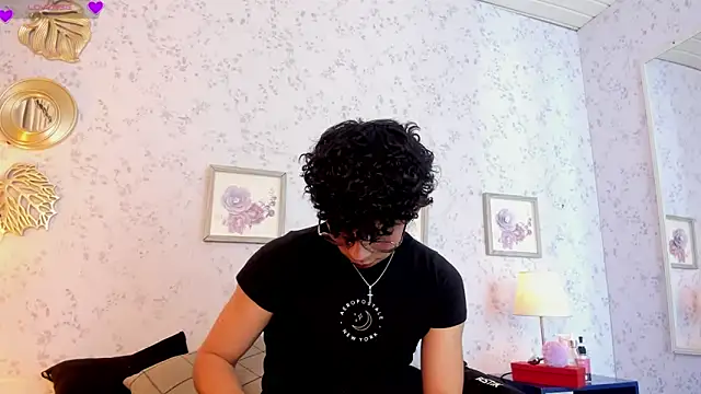 liam twiink online show from March 28, 7:58 pm