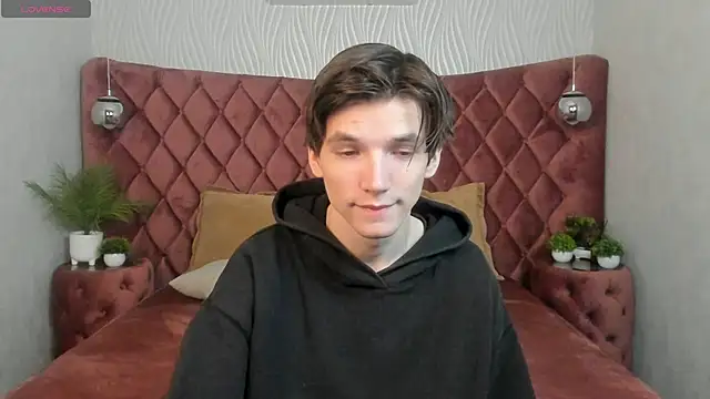 alfred joness online show from October 17, 12:42 pm