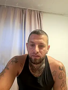 Danielxxxbbn online show from October 3, 7:57 am