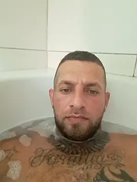 Danielxxxbbn online show from October 1, 2:32 pm