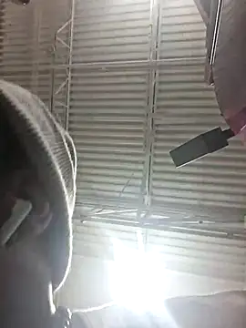 214KingLonggg online show from April 13, 12:55 am