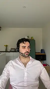 eauminerale online show from February 23, 9:33 am