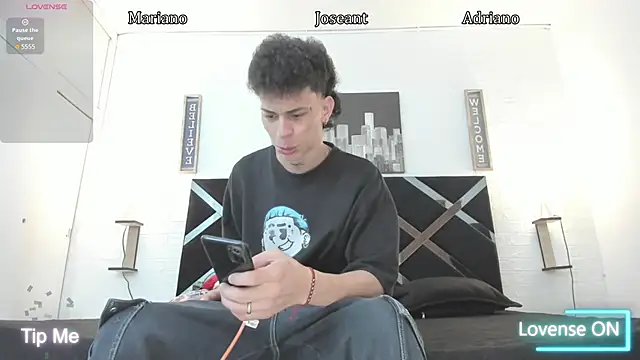 iammariano online show from November 20, 4:23 am