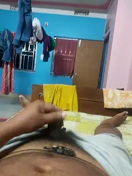 only woman online show from December 20, 1:07 pm