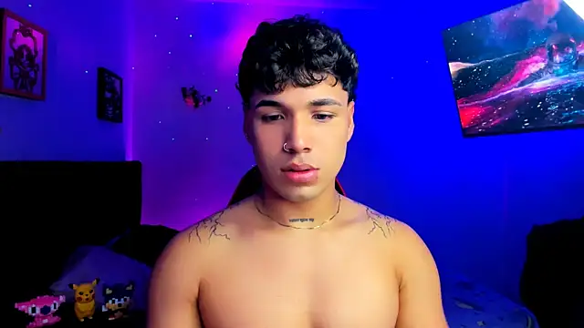 Adams Collins online show from November 30, 5:26 pm