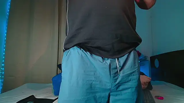 LucasGaeel online show from January 9, 3:56 am