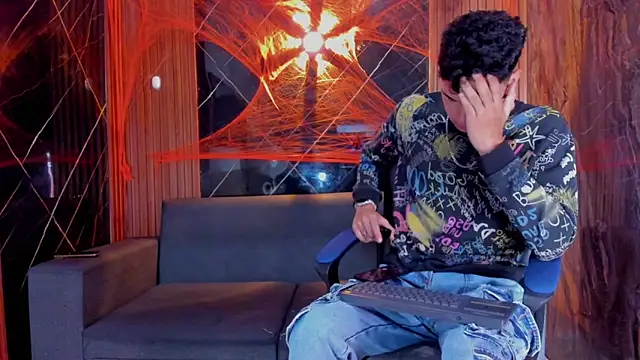 Stiben boy online show from October 31, 3:41 am