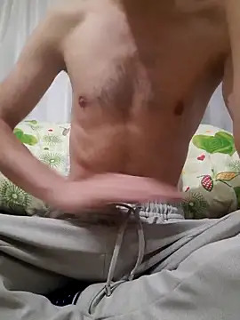 herkes26 online show from February 4, 11:00 pm