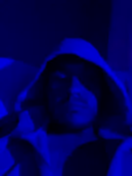 itsJrivera24 online show from October 6, 4:06 am