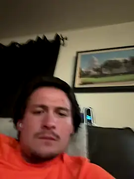 itsthecatchh online show from October 19, 4:06 am