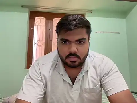 Snapshot of Romeo_Sam2 chatting on October 31, 9:23 am Romeo Sam2 online show from October 31, 9:23 am