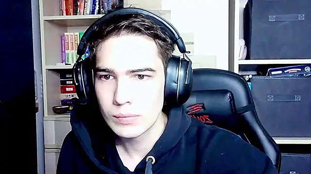 Snapshot of _Chris_Next_Door_ chatting on October 4, 2:55 pm  Chris Next Door  online show from October 4, 2:55 pm