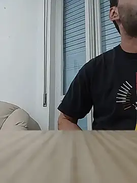 thonyx93 online show from December 16, 11:01 pm