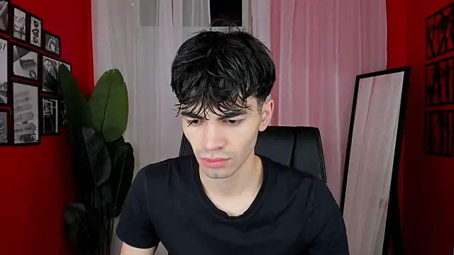 JaremyHarris online show from November 15, 9:39 pm