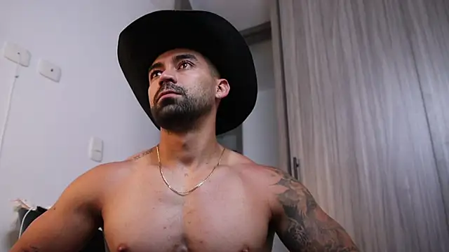 SOY MIKE online show from December 4, 2:02 pm