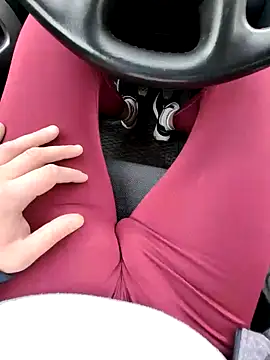 rezzzze online show from November 25, 11:34 am