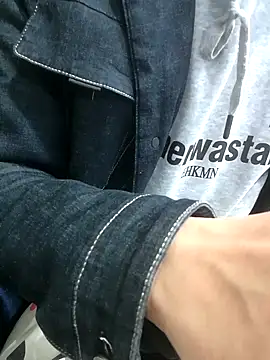 chougegg0214 online show from January 8, 2:50 am