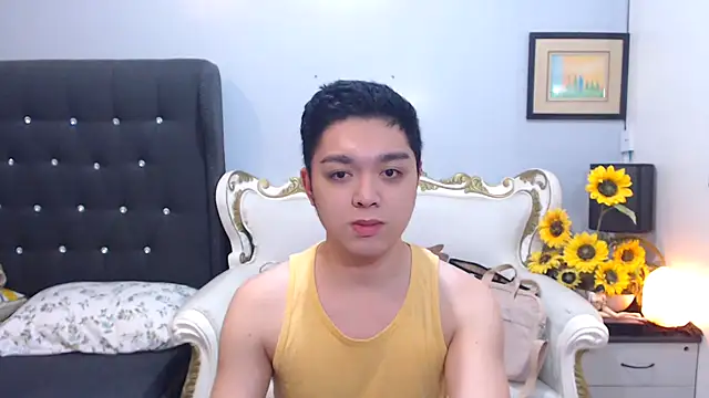 JayKarLo online show from October 1, 1:48 pm