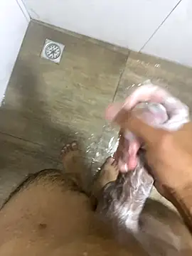 Juninjr12 online show from October 16, 2:41 am