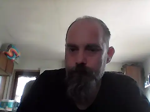 crazyheratic8 online show from April 8, 3:54 pm