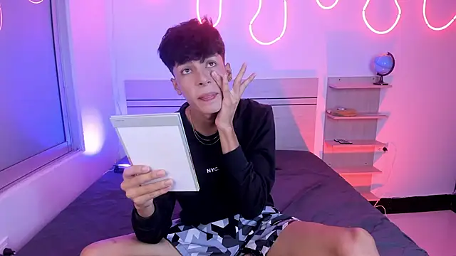 luccas ferreira online show from November 10, 7:30 pm