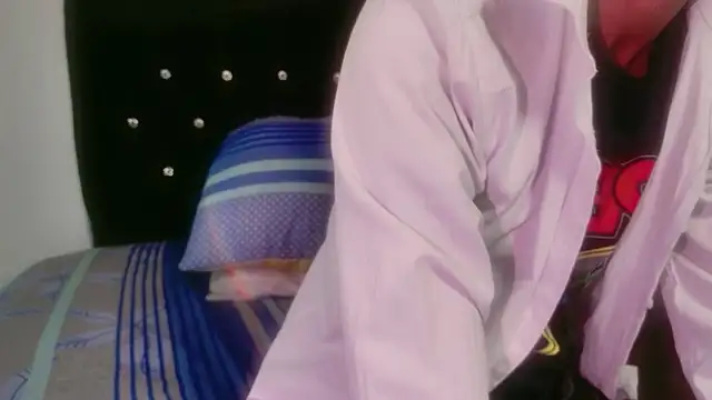 Tyler cat online show from December 21, 4:48 pm