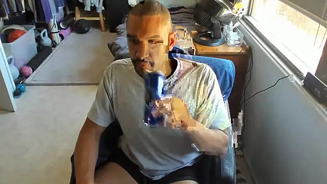 CassiusJohnson online show from April 15, 2:11 am