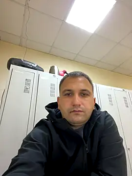 Snapshot of Mahrovmaxim chatting on October 6, 5:56 am Mahrovmaxim online show from October 6, 5:56 am